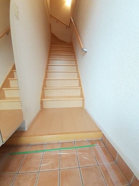 フェアー　インプレス 玄関