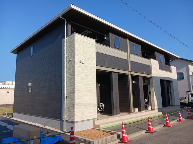 ブライト・レジデンス　Ⅱ 202号室 外観