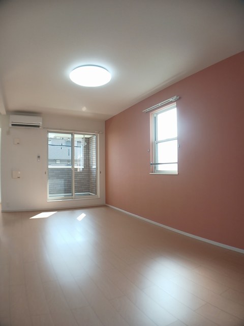 グレイスガーデン東鳥生　Ⅰ リビング