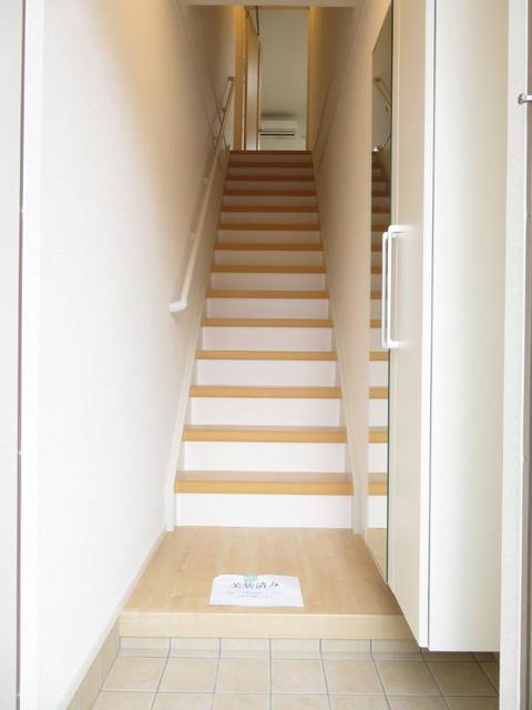 グラース　フラン　Ｃ 玄関