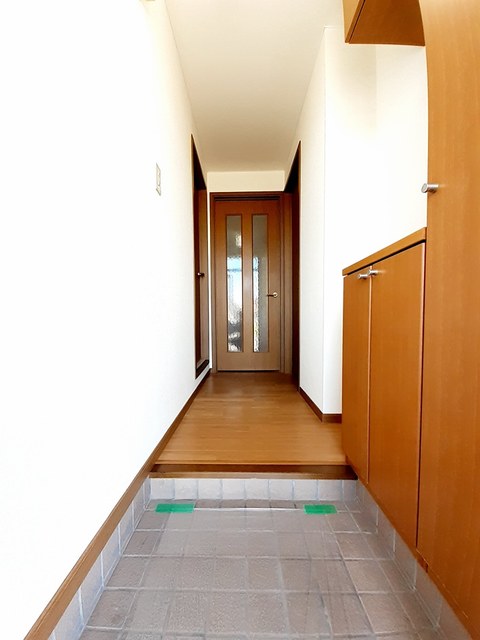 エモーション－２１ 玄関