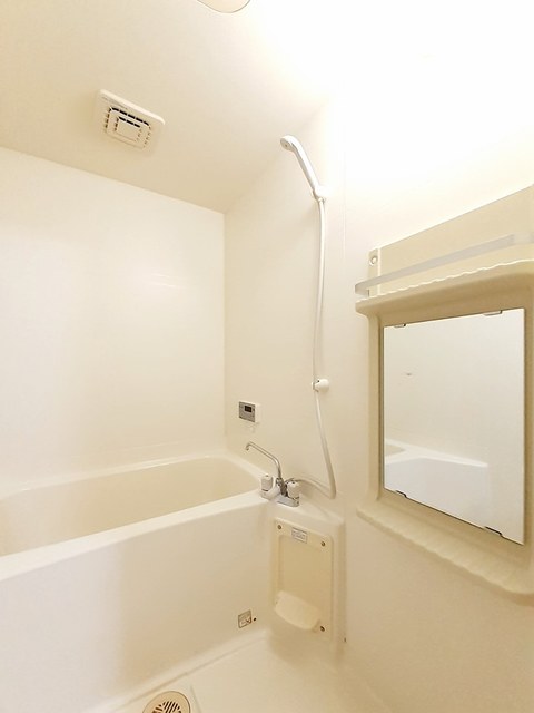 エモーション－２１ 風呂画像