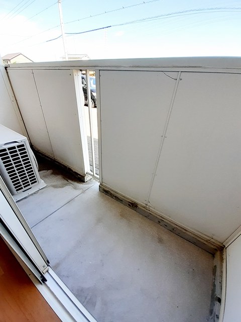 エモーション－２１ ベランダ