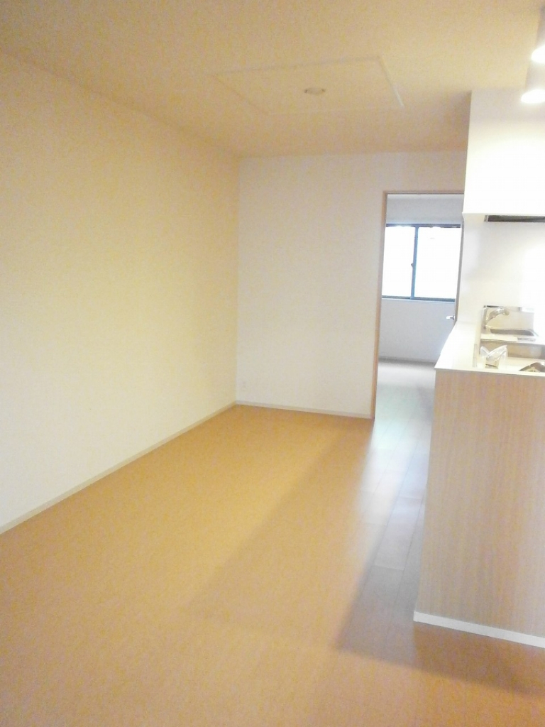 セントラル　ビオーラＡ リビング