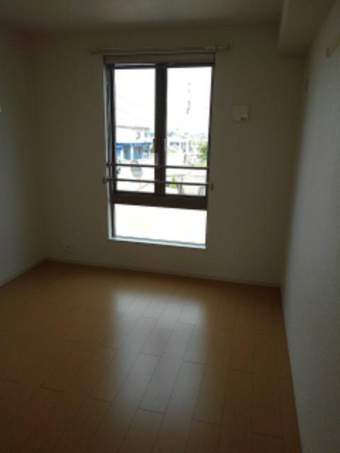 ウージー その他4