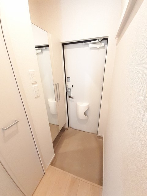 ミニョン　ノンブリル川之江Ａ 玄関