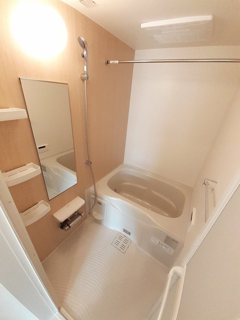 ミニョン　ノンブリル川之江Ａ 風呂画像