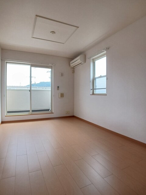 ハピネス　Ｅ リビング