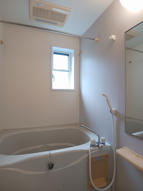 ハピネス　Ｅ 風呂画像