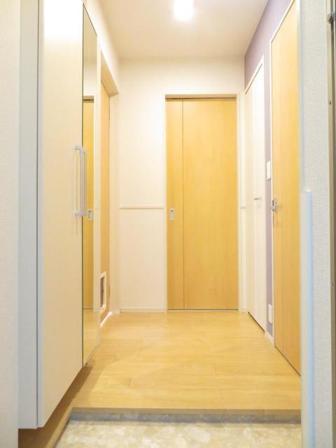 フォレストビュー　Ⅱ 玄関