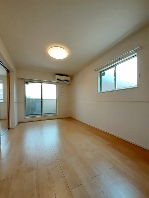 クラール東鳥生　Ｂ リビング