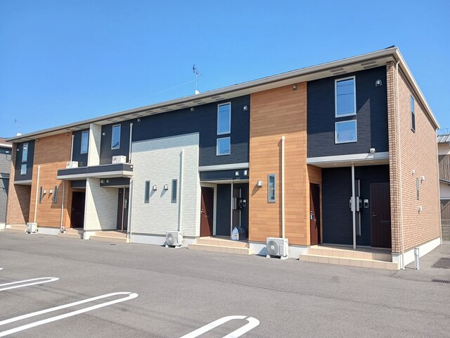 ルーベル　立花　Ⅱ 201号室 外観