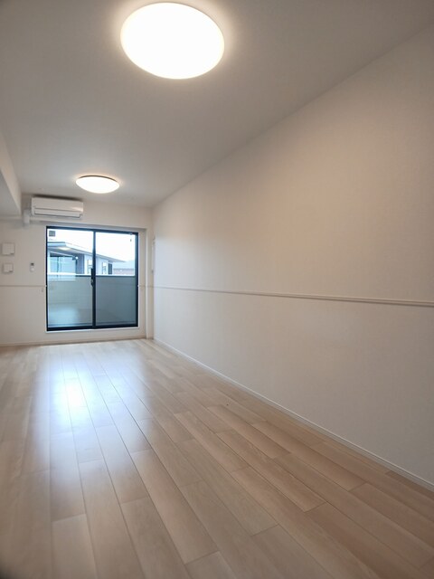 ソレイユ　リック リビング