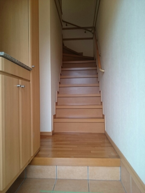 ラ　シャンテ 玄関