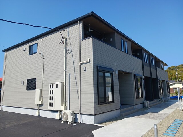 カルムⅣ 101号室 外観