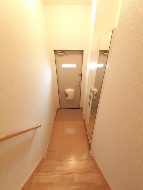 カルダカーサ 玄関