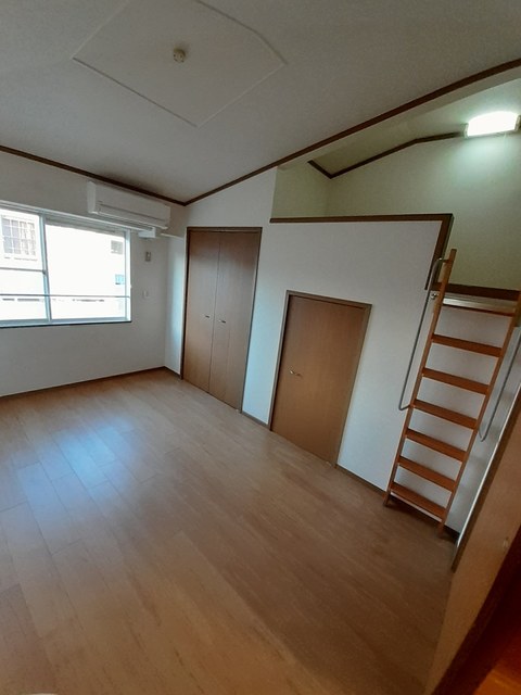 ア・ラ・モード本郷Ｂ ベッドルーム