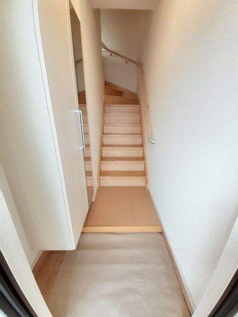 サンリットヴィラⅤ　Ｂ 玄関