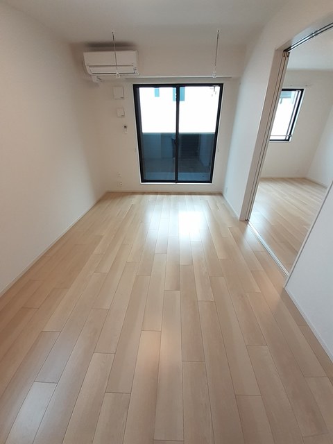 ソーレ　７Ｃ リビング