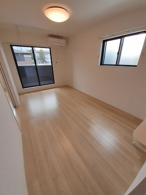 ソーレ　７Ａ リビング