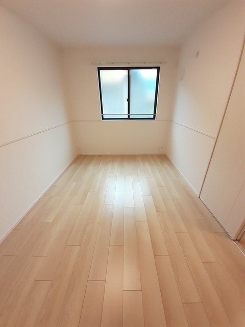 フロイデ　ＫＡＮＡＧＥＮ中村 ベッドルーム