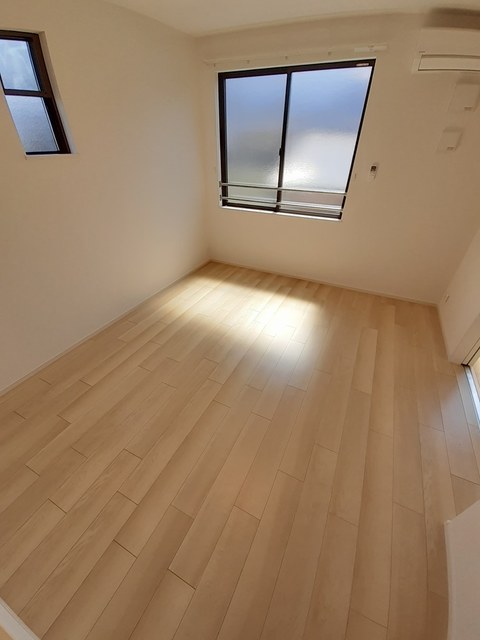 ロカルモラン　Ｂ リビング