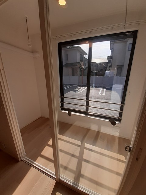 メゾンリヴィエールＭ ベランダ