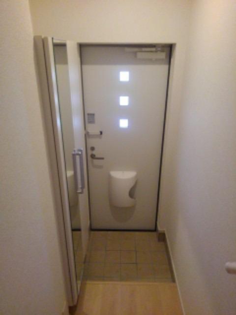 カーサ・フェリーチェＴＫ１ 玄関