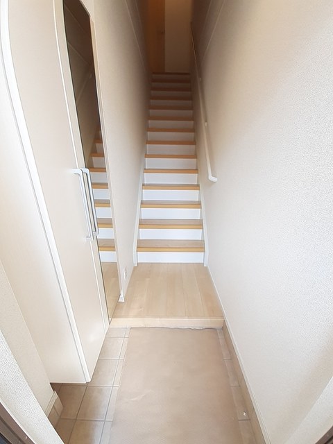 カーサ　ブラーボ 玄関