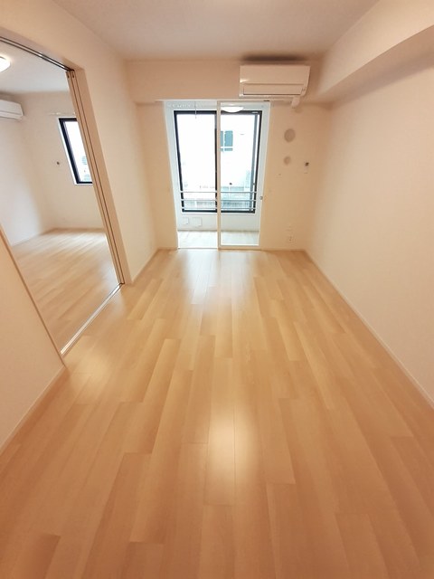 ソーレ　７Ｃ リビング