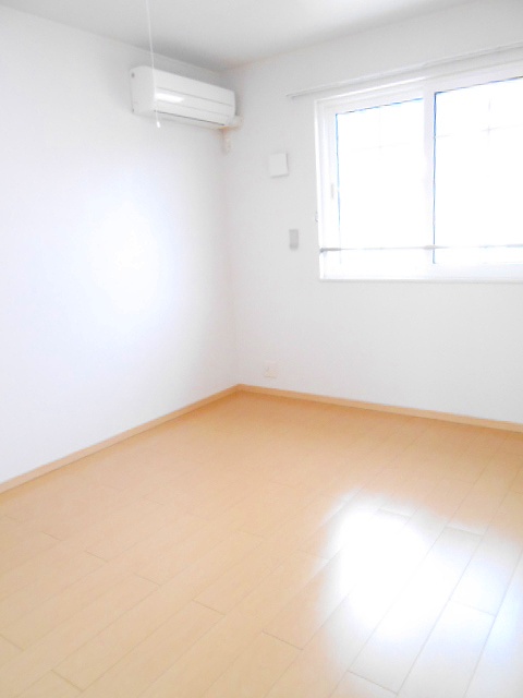 ブリーズヒル国領　Ｃ ベッドルーム