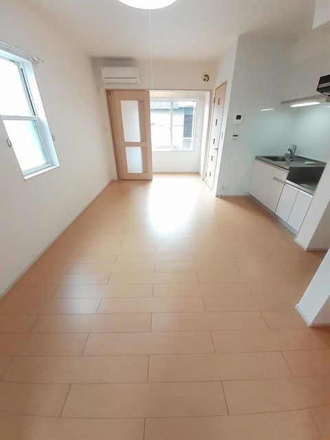 フラン・ミュール リビング