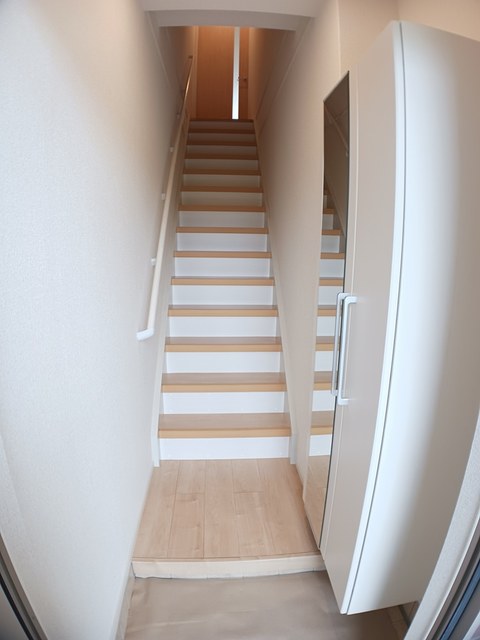 カーサ・フェリーチェ　ＥＹ－Ⅰ 玄関