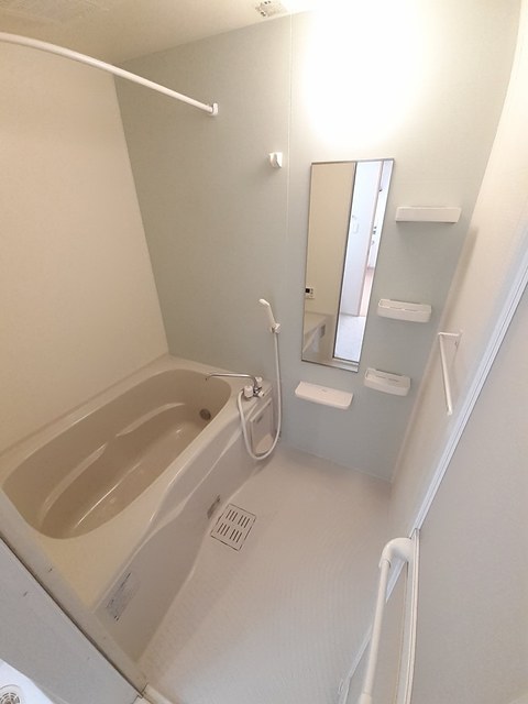 メゾン・ド・シェリ 風呂画像