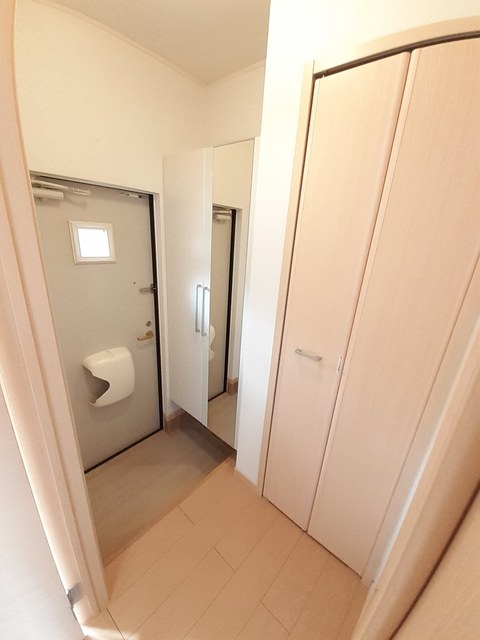 エスポワール　幸 玄関