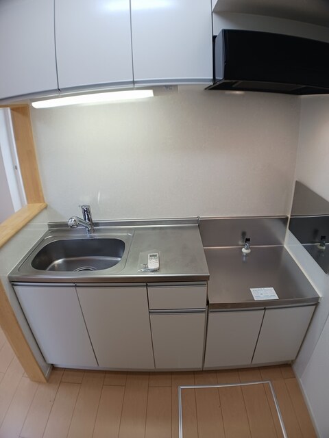 ローズ　クォーツ キッチン