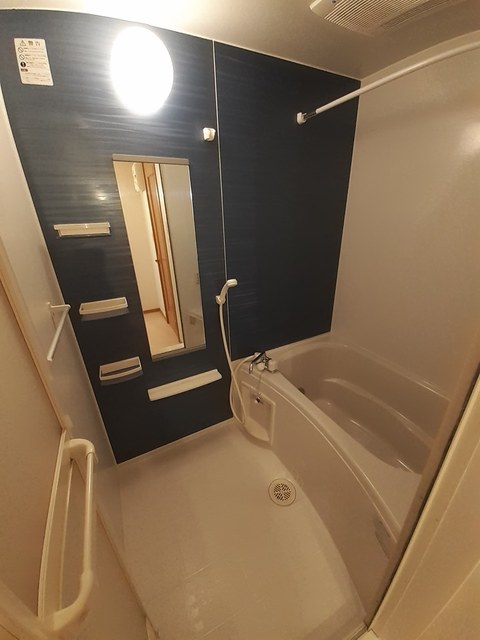 ラ・ジュネスデ東雲Ｂ 風呂画像