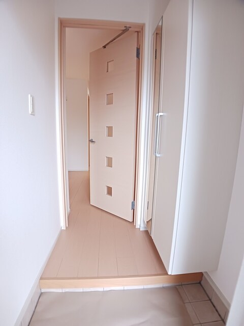 イリーデ・カーサⅡ 玄関