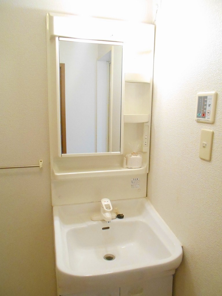 ビッグ・イースト上泉 その他3