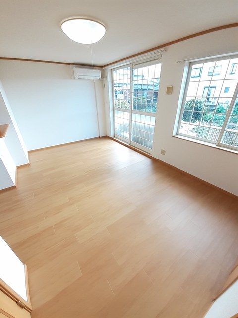 アルカンシェル庄内Ⅱ リビング