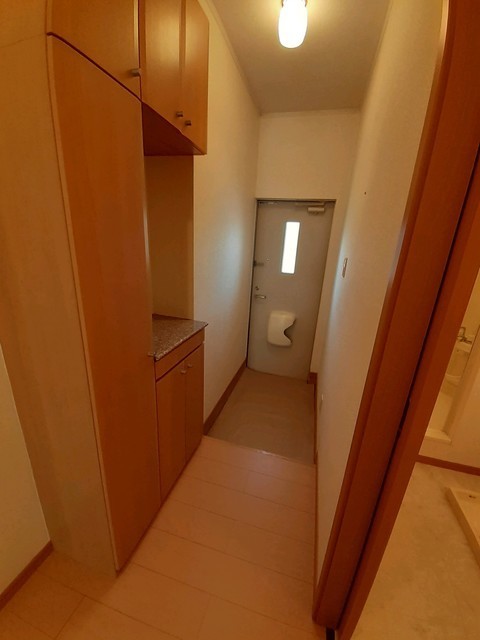 アンジュ・ドルミールＡ 玄関