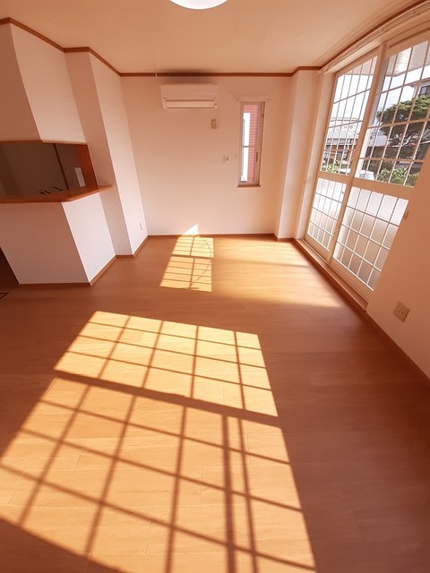 アルカンシェル庄内Ⅰ リビング