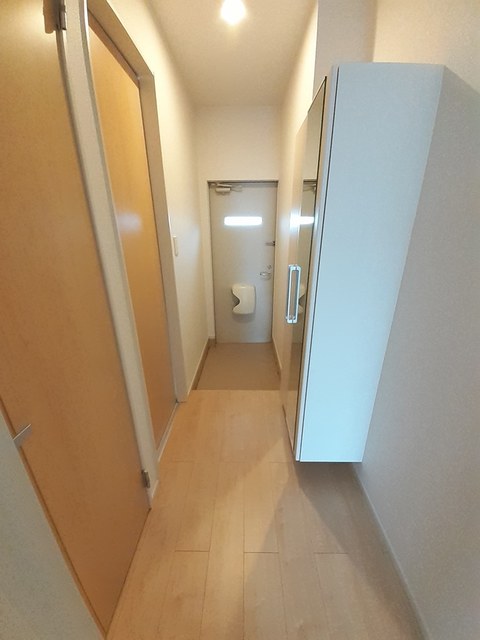 カーサ・フェリーチェ　ＥＹ－Ⅰ 玄関