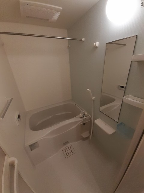 バリオン 風呂画像