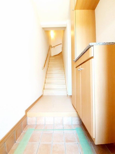 フェニックス唐山　Ｃ 玄関