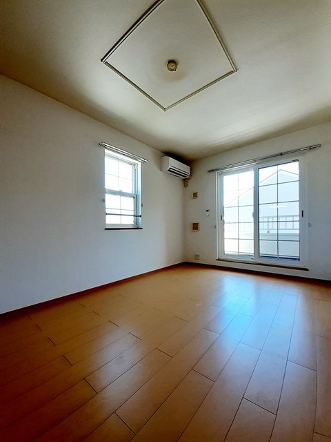 フェニックス唐山　Ｃ リビング