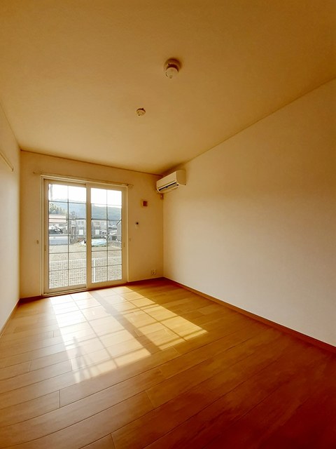 グランド・ライン大西 リビング