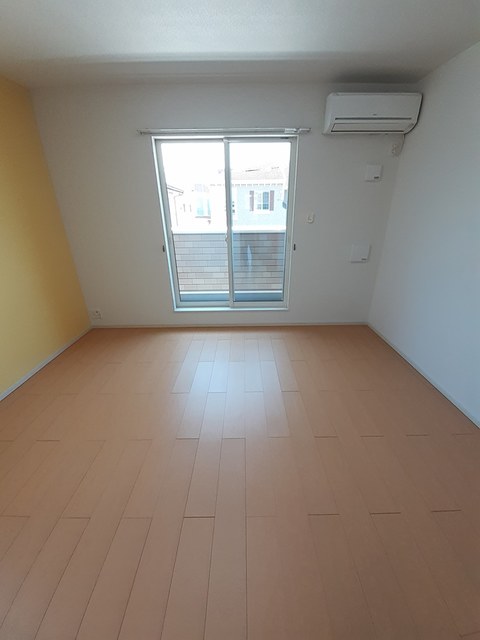 エストレーラⅡ　Ａ リビング