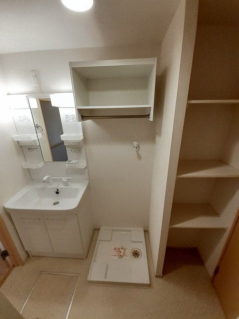 ジュネス・ヌーベルⅣ その他4