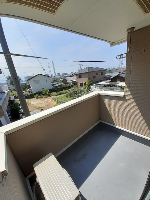 ジュネス・ヌーベルⅣ ベランダ